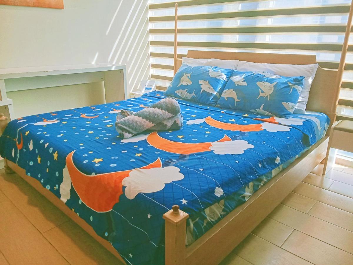 Henry'S Newport Condotel Pasay Eksteriør bilde