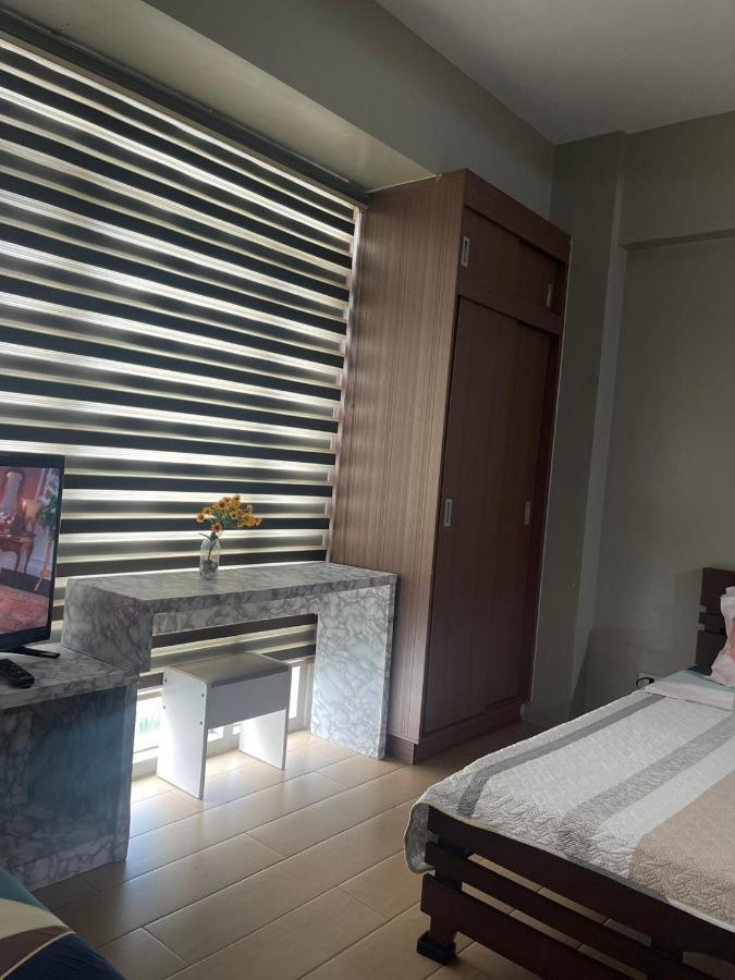 Henry'S Newport Condotel Pasay Eksteriør bilde