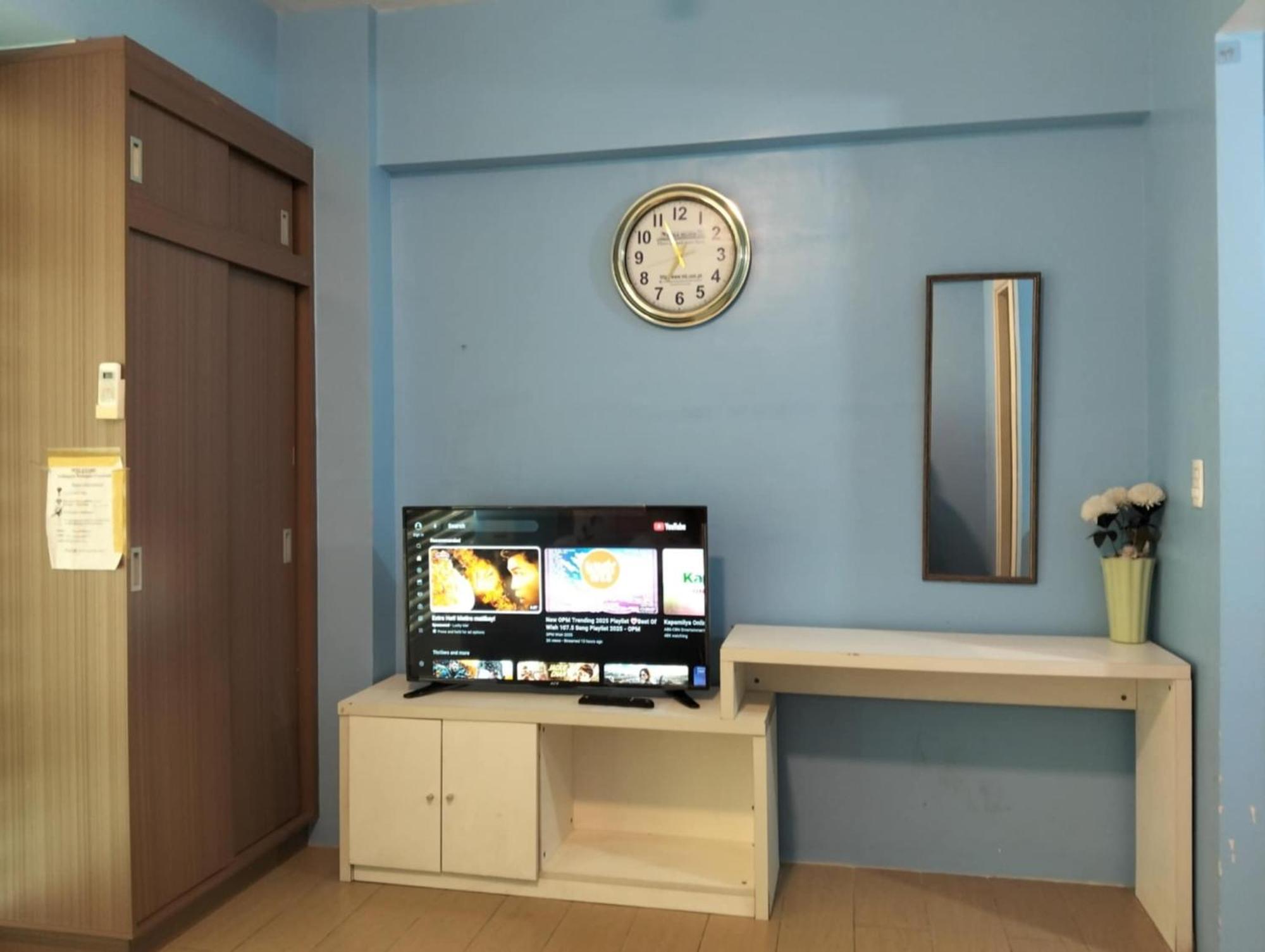 Henry'S Newport Condotel Pasay Eksteriør bilde