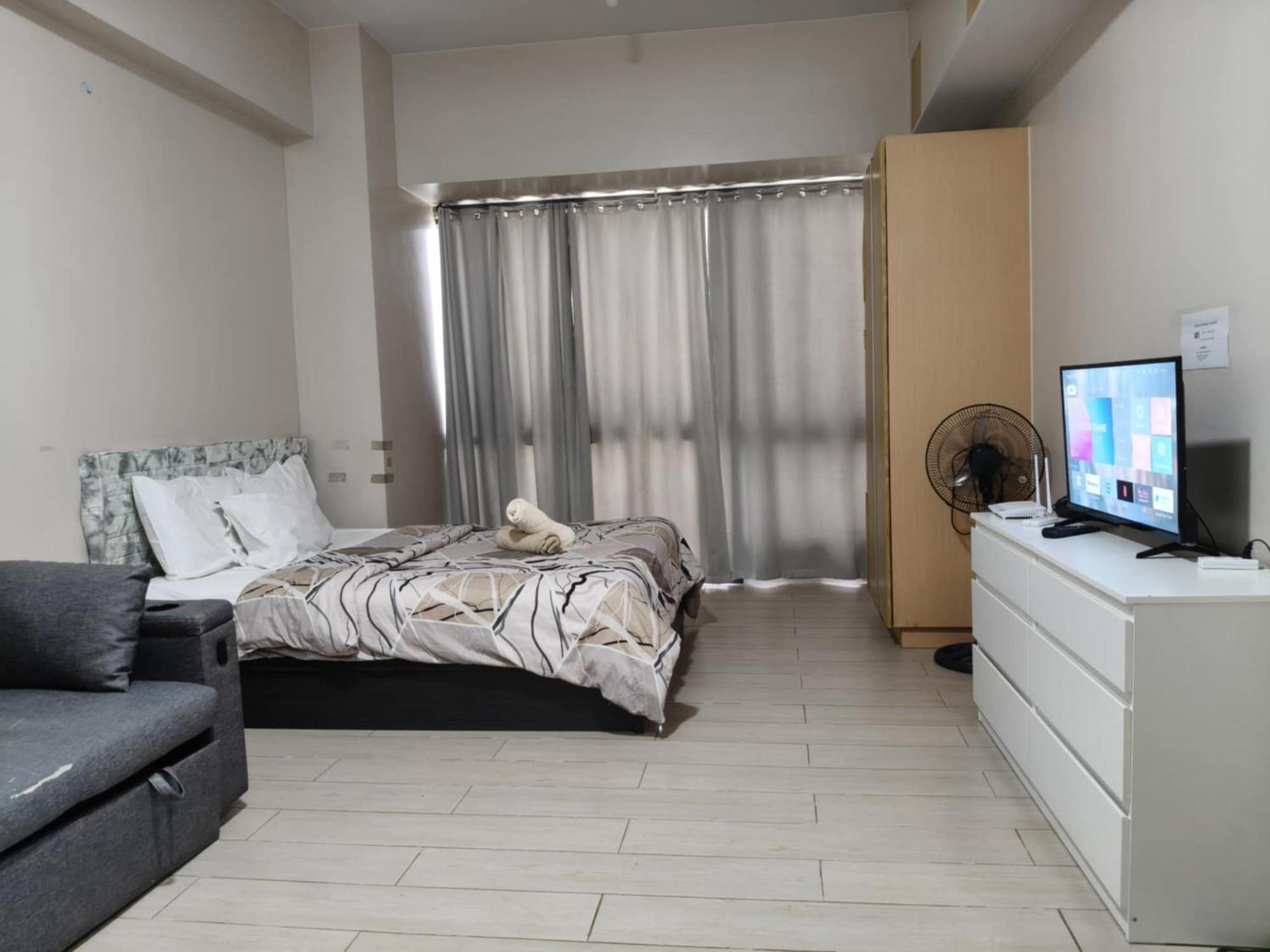 Henry'S Newport Condotel Pasay Eksteriør bilde
