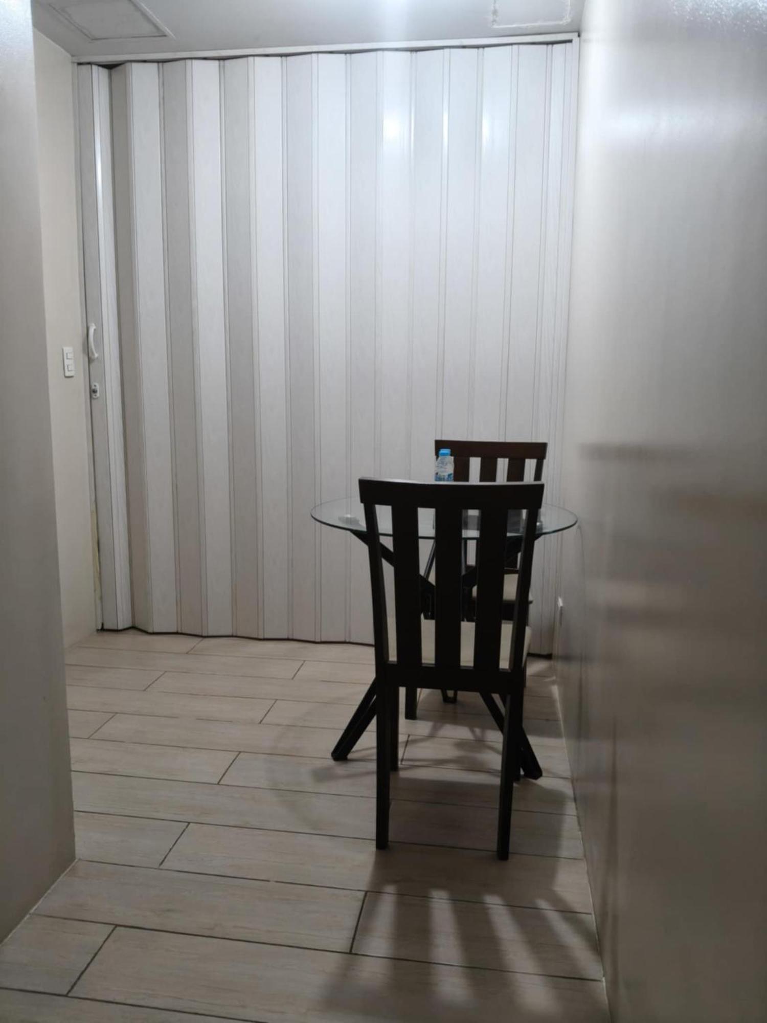 Henry'S Newport Condotel Pasay Eksteriør bilde